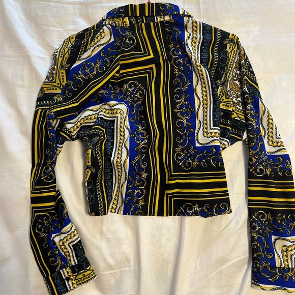 Patterned Long Sleeve Knotted Button up Blouse - Picture 2 of 2